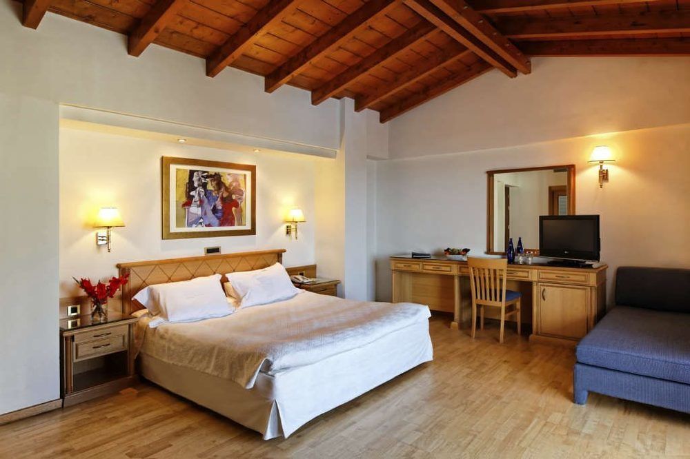 Negroponte Resort Eretria エクステリア 写真