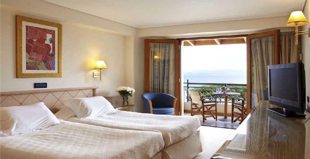 Negroponte Resort Eretria エクステリア 写真